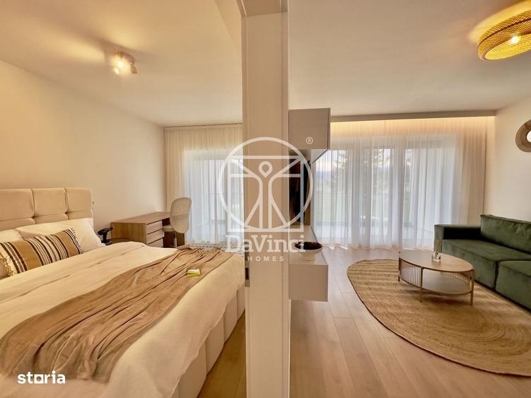 Apartament cu 3 camere decomandat în Cristian