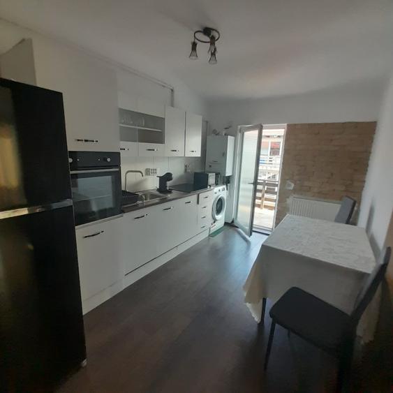Apartament cu 2 camere decomandat, mobilat în Florești — fotografia 1