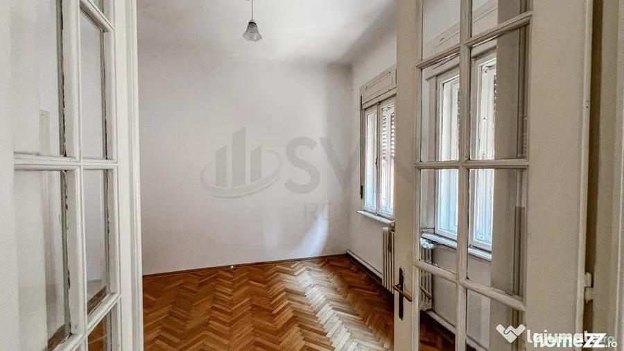 Casă cu 5 camere cu Teren 204 Mp în Floreasca