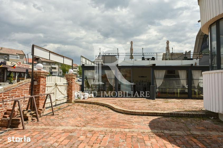Casă cu 9 camere cu Teren 519 Mp în Băile Felix