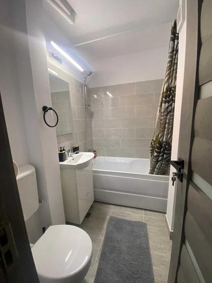 Apartament cu 2 camere în Petrișor