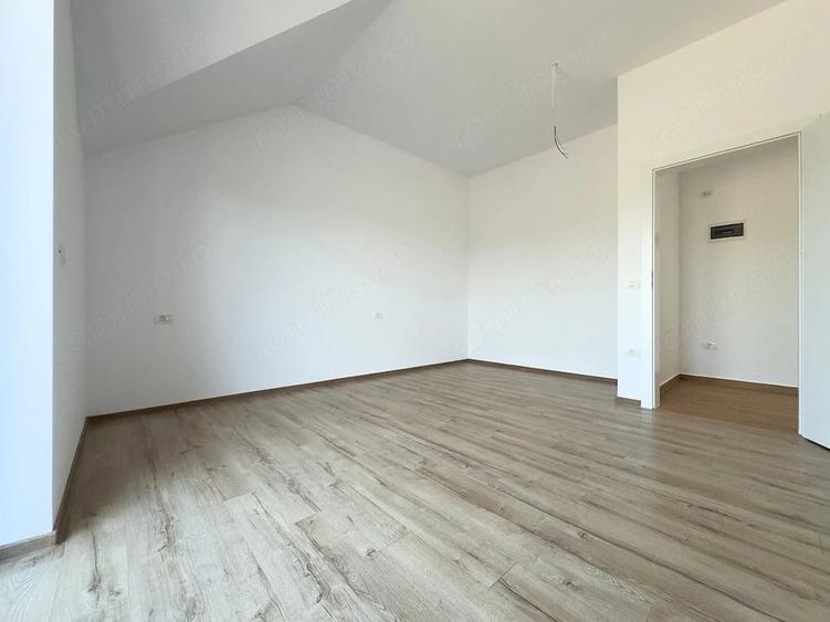 Casă cu 4 camere cu Teren 357 Mp în Covaci