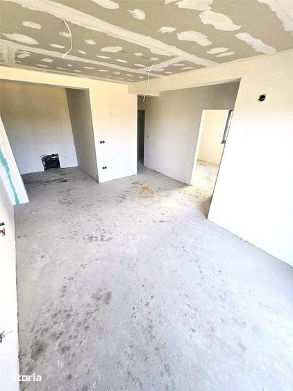 Apartament cu 3 camere în Micro 17