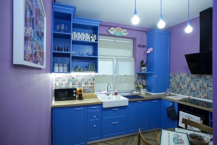 Apartament cu 2 camere decomandat, mobilat în Podul de Fier