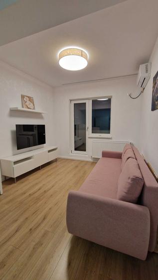 Apartament cu 2 camere semidecomandat în Militari