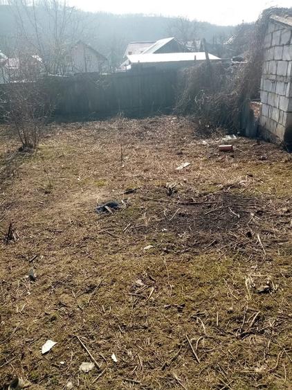 Teren de 508 mp, în Glod