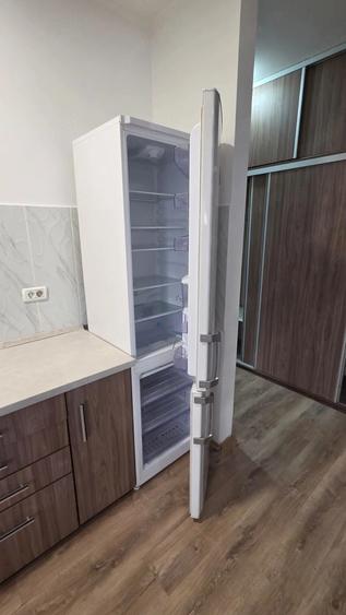 Apartament cu 2 camere decomandat, mobilat în Tomis Plus