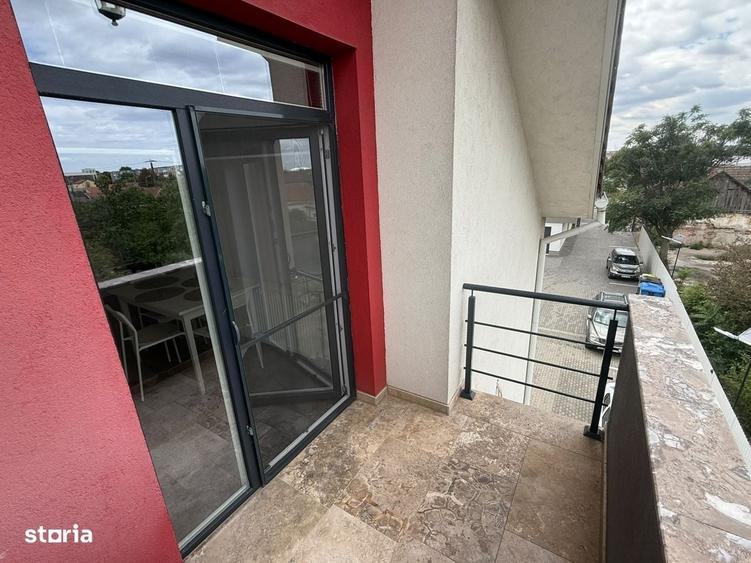Apartament cu 2 camere decomandat în Micălaca