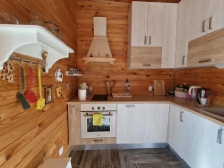 Casă cu 3 camere cu Teren 1000 Mp în Pecineaga