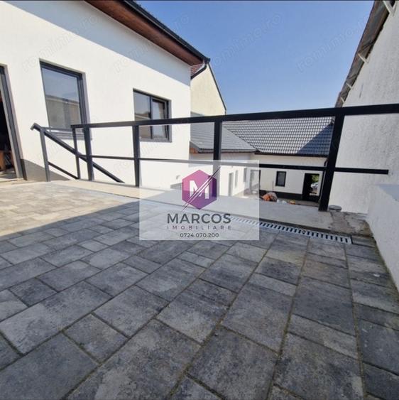 Vand casa in zona Blocului 800 - 5