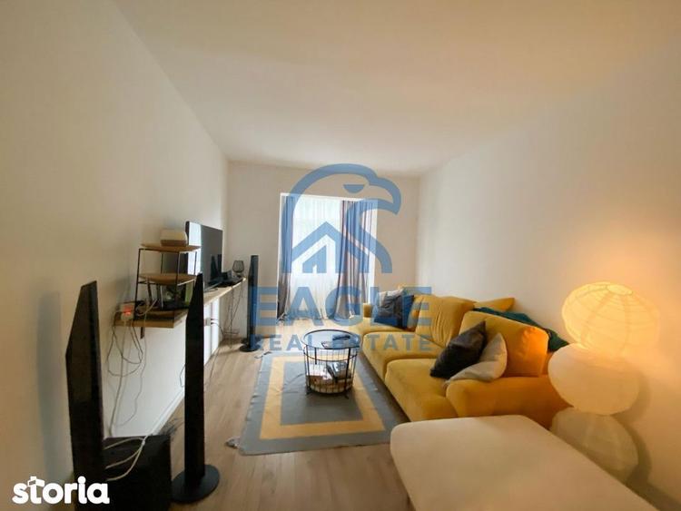 Apartament cu 3 camere semidecomandat, mobilat în Tomis Nord