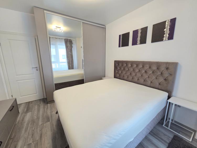 Apartament cu 2 camere semidecomandat în 13 Septembrie