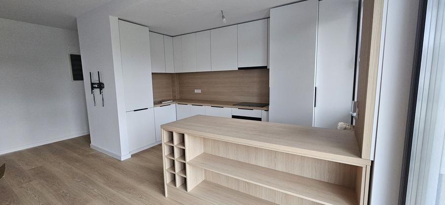 Apartament cu 2 camere decomandat, mobilat în Cetății
