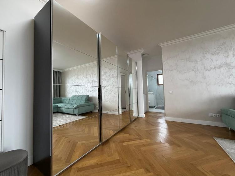 Apartament cu 2 camere semidecomandat, mobilat în Vitan