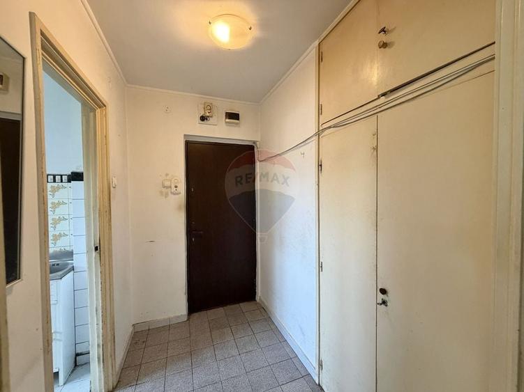 Apartament cu 2 camere semidecomandat în Ferdinand