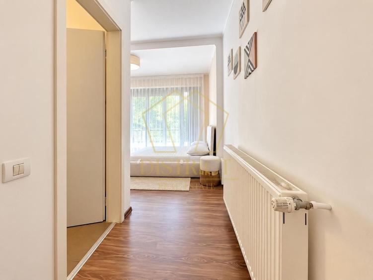 Apartament cu 3 camere semidecomandat, mobilat în Olimpia-Stadion