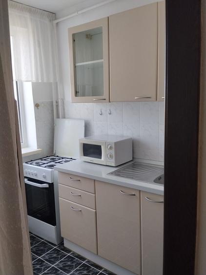 Garsonieră decomandată în Astra