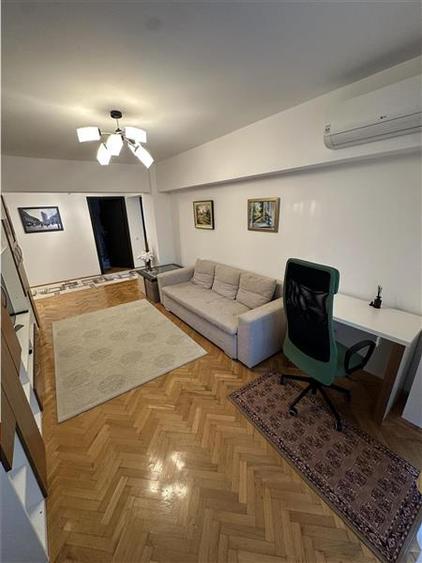 Apartament cu 4 camere decomandat în Turda