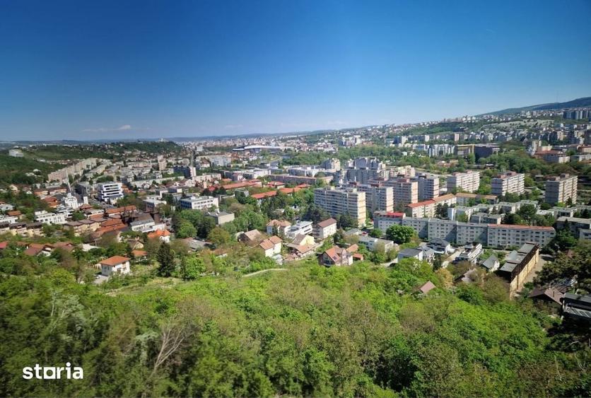 Casă cu 4 camere cu Teren 90 Mp în Grigorescu