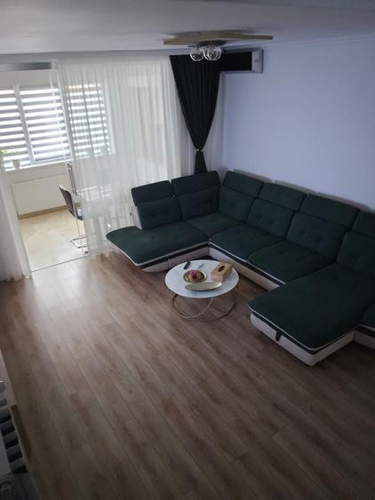 Apartament cu 2 camere decomandat în Olteni