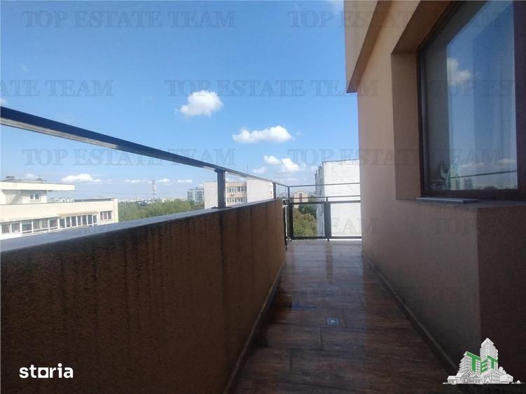 Apartament cu 4 camere decomandat în Berceni