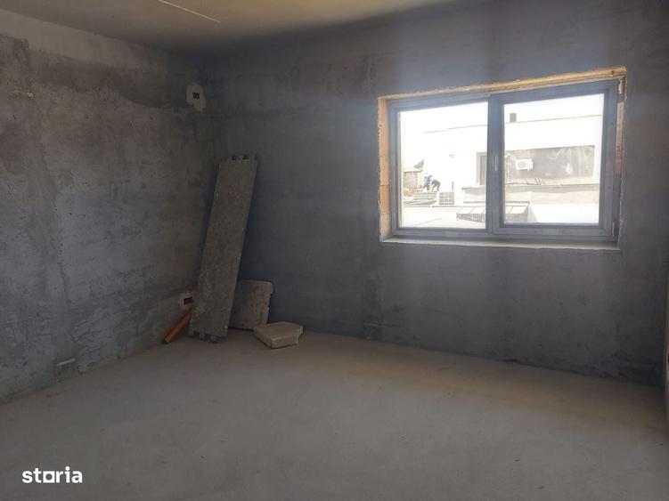 PROPRIETAR, Casa noua, 4 camere, 3 bai, metrou, - 3