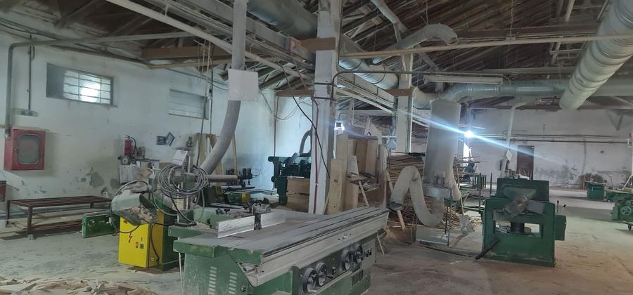 Spațiu industrial, de 2,500 mp, în Vest