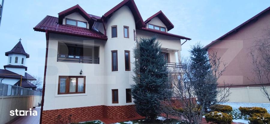 Casă cu 10 camere cu Teren 1178 Mp în Micro 6