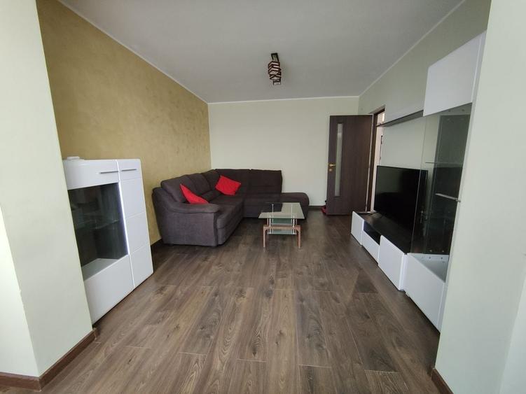 Inchiriez apartament cu 2 camere strada Brailei zona banci - 5