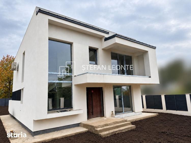 Casă cu 4 camere cu Teren 645 Mp în Miroslava