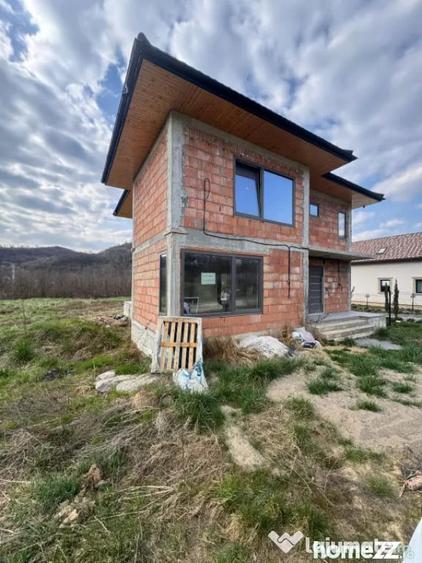 Casa semifinisata Tau?ii Magherau?, 136 mp, teren 19 - Tautii Magheraus (Maramures) - 12