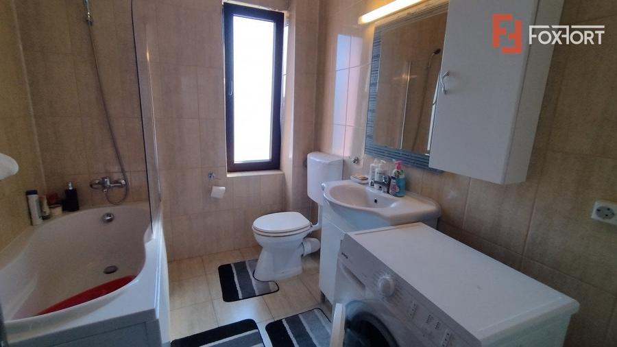 Duplex cu 5 camere cu Canalizare în Simion Bărnuțiu