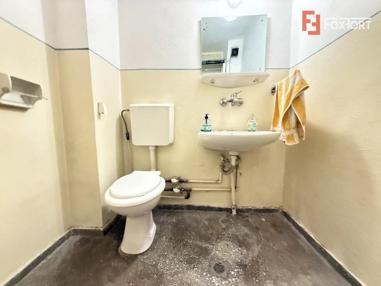Apartament cu 3 camere semidecomandat în Circumvalațiunii