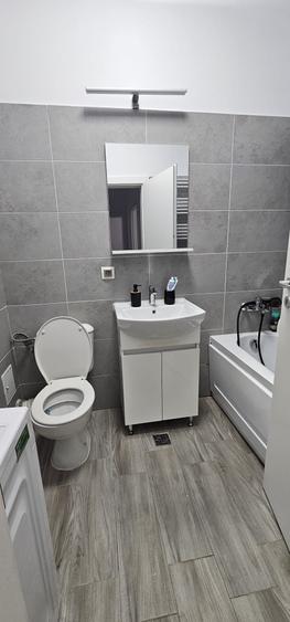 Apartament cu 2 camere decomandat în Militari