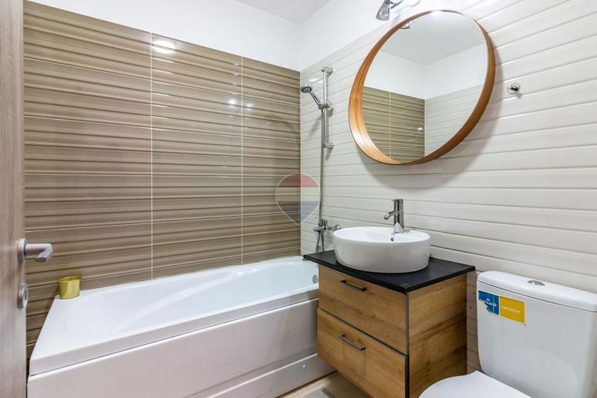 Apartament cu 2 camere decomandat în Central