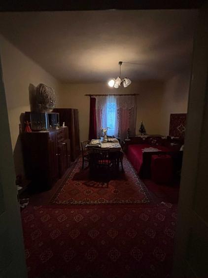 Casă cu 4 camere în Micfalău