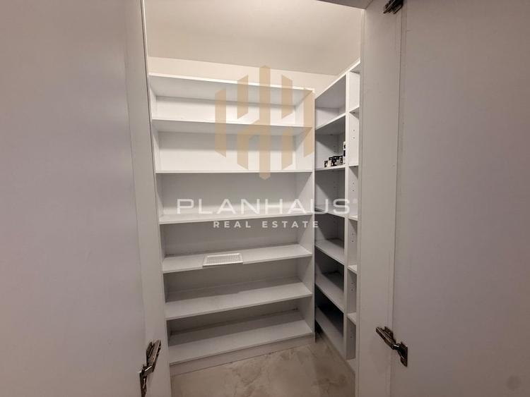 Apartament cu 4 camere decomandat, mobilat în Ultracentral
