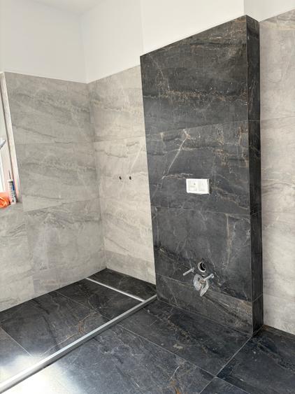 Duplex cu 5 camere cu Canalizare în Ghiroda