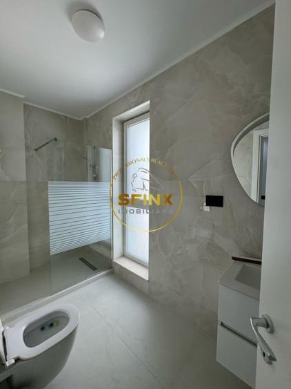 Duplex cu 5 camere cu Canalizare în Pipera