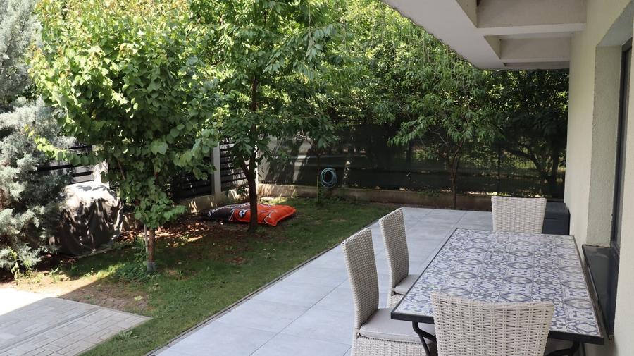 Inchiriez casa langa Padurea Tunari cartier privat, P+1, mobilata si utilata - 1