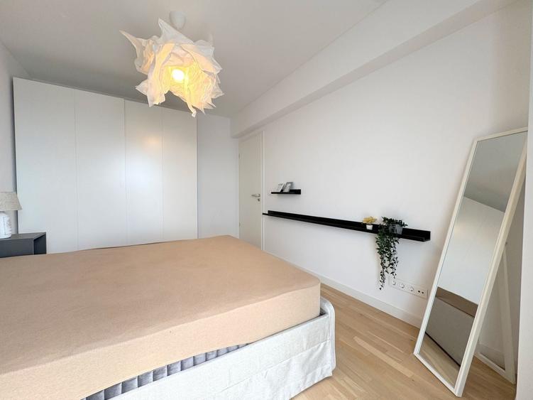 Apartament cu 2 camere decomandat, mobilat în Complex Studențesc