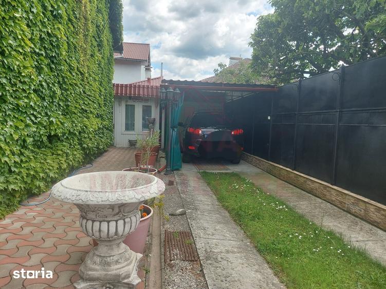 Spațiu comercial, de 84 mp, în Oțelu Roșu