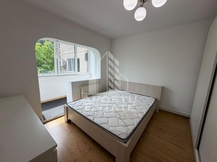 Apartament cu 3 camere decomandat, mobilat în Lipovei