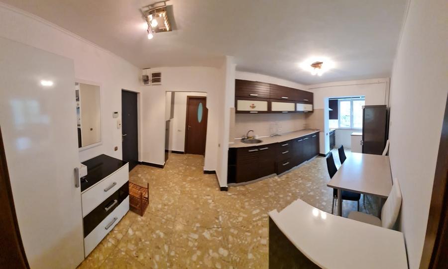 Apartament cu 2 camere decomandat în Gorjului