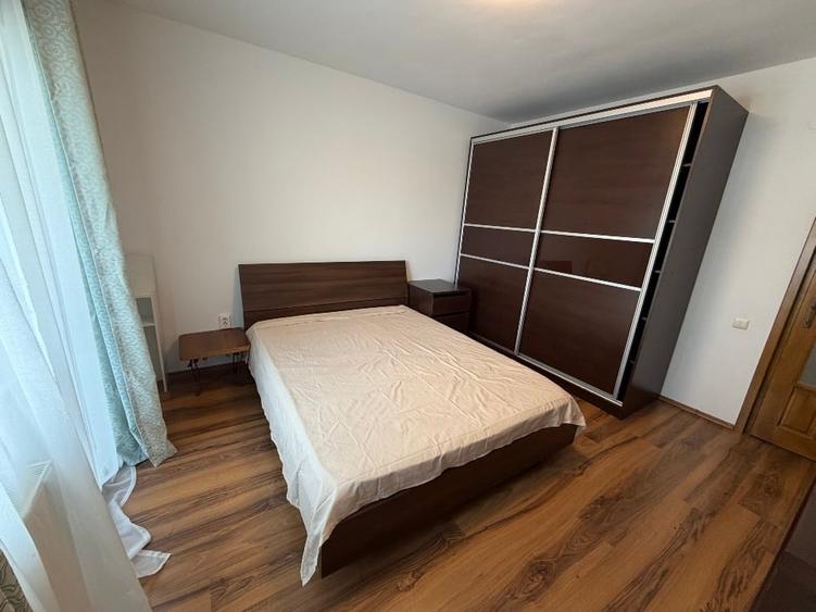 Apartament cu 2 camere decomandat, mobilat în Zorilor