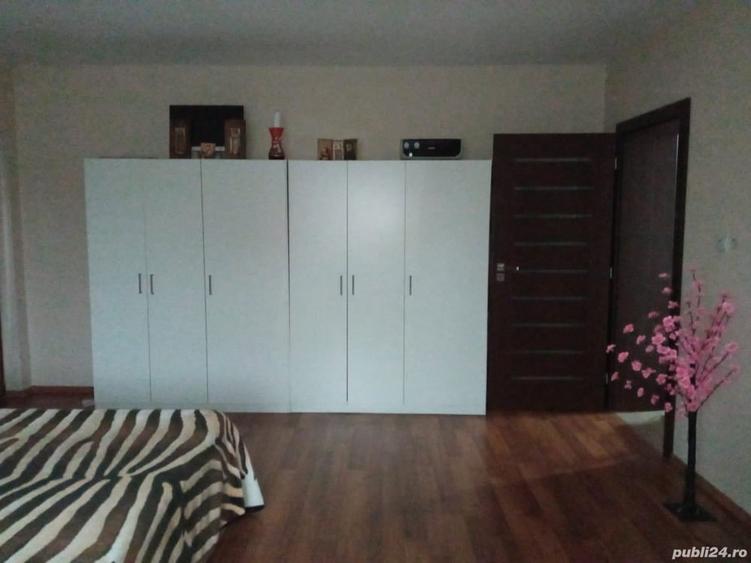 Casă cu 6 camere cu Teren 808 Mp în Moșnița Nouă