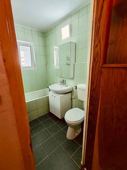 Apartament cu 2 camere semidecomandat în Dristor