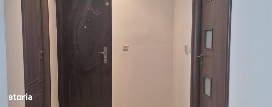 Spațiu comercial, de 80 mp, în Centrul Civic