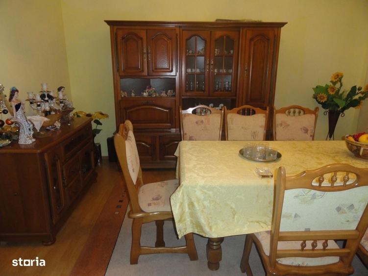 Casă cu 4 camere cu Teren 1278 Mp în Micălaca