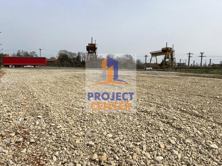 Teren Construcții intravilan de 2500 mp, în Bradu